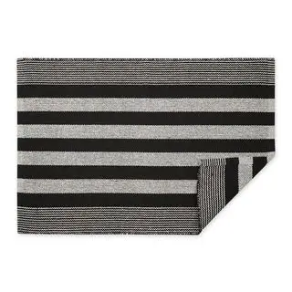 Tapis en fil recyclé tissé à la main à rayures Cabana noires 2x3 pi