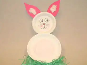 Paper plate Easter bunny