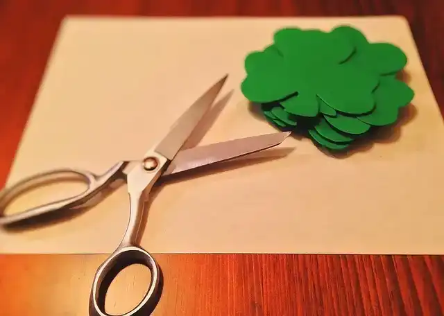 St_Patricks_Day_Shamrock_Craft