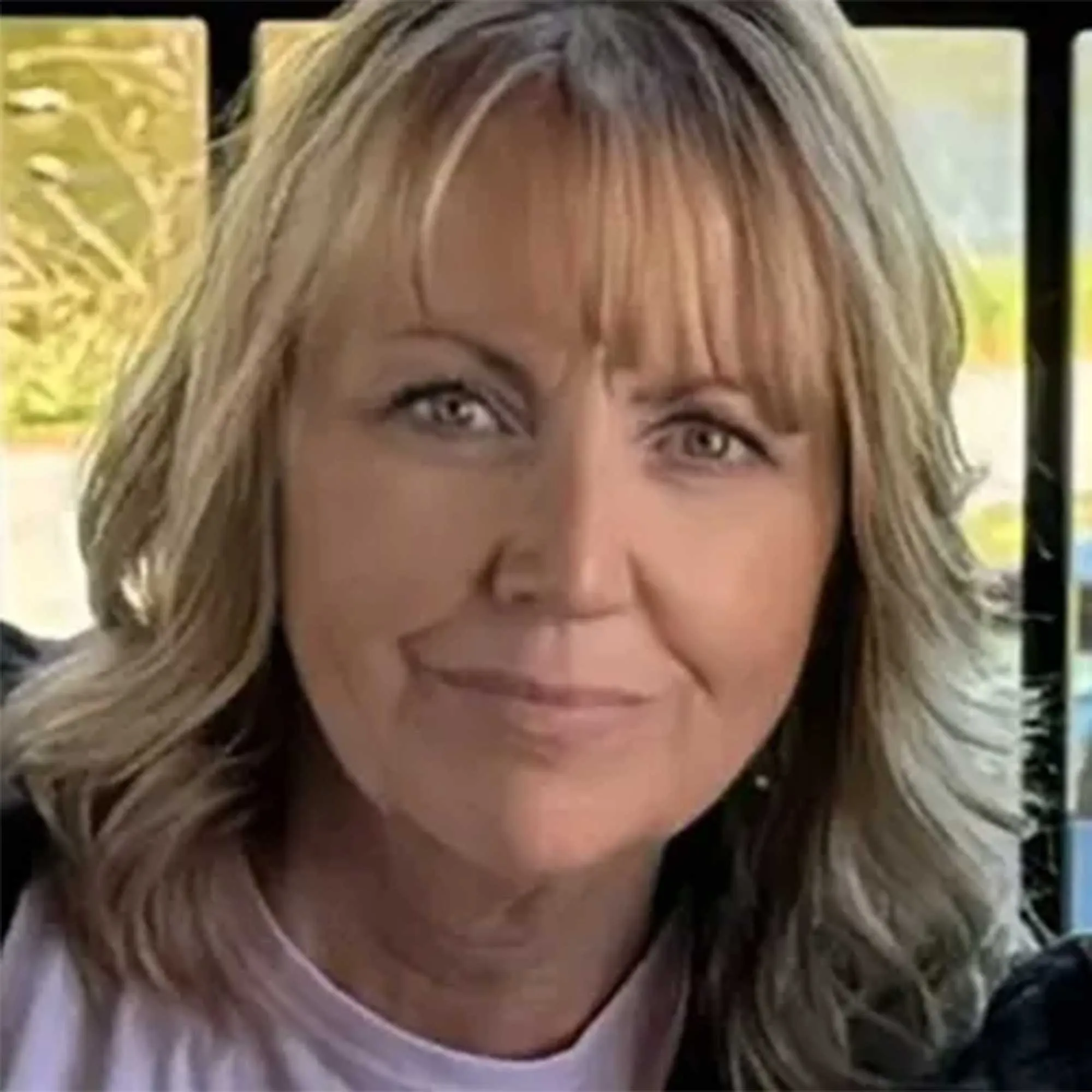 hodeskudd av tammy sønner' loading='lazy' title=