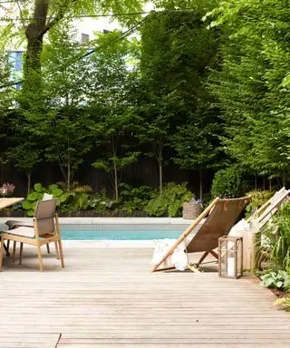 Backyard Envys James DeSantis hageoppussingstips, byhage designet av Manscapers