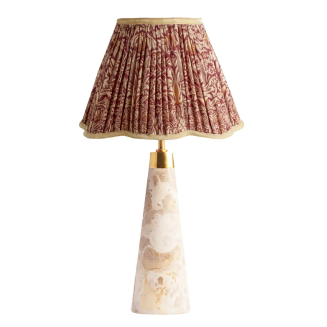 Pooky Lighting 8 Empire Shade in Caret & amp; Gold Snakeshead Silk od Morris & amp; CO' loading='lazy' title=