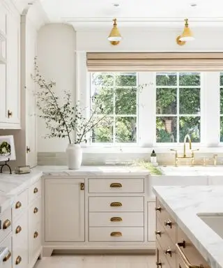 Cuisine peinte en Benjamin Moore Edgecomb Grey