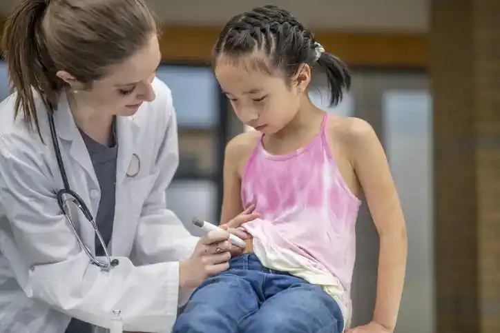 Does My Kid Have Diabetes? Signs of Type 1 and 2 Diabetes in Children