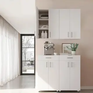 Armários de cozinha brancos
