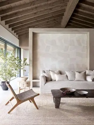 Beige stue med sofa i Crosshatch in Brush av Mark Alexander