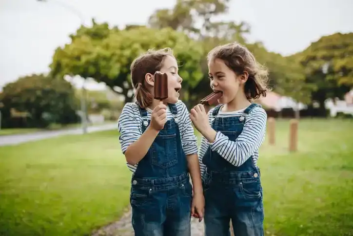 Twin Girl Names That Start With the Same Letter