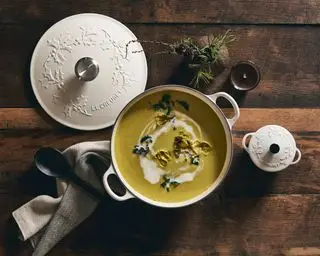 Suppe im Mixer zubereitet