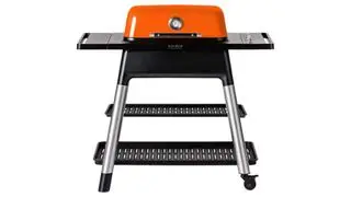 גריל גז Napoleon PHANTOM ROGUE SE 425 RSIB על רקע לבן