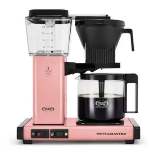 Un moccamaster rose sur fond blanc