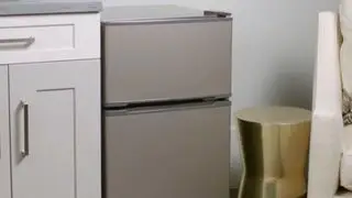 GE Double Door Mini מקרר בטרקלין