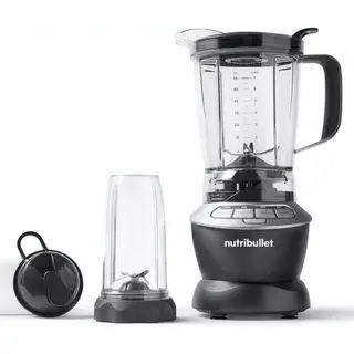NutriBullet Combo mot en hvit bakgrunn.