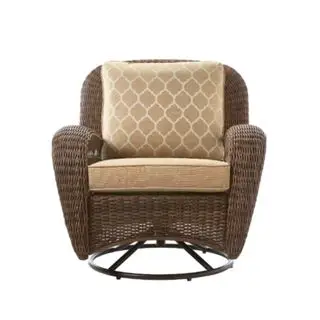 Die besten Outdoor-Möbel von Home Depot ausgeschnittenes Bild