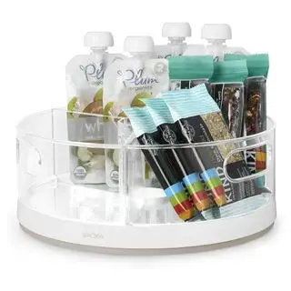 Un YouCopia Crazy Susan lleno de comida saludable