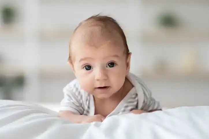 Hvornår skal du vende din baby?