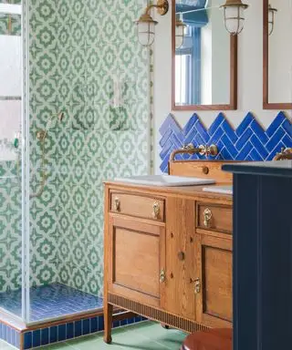 Farbgestaltung im Badezimmer