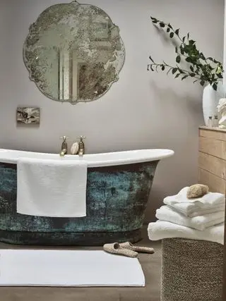 Alfombra de baño blanca de The White Company