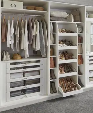Skooppbevaringsløsning fra My Fitted Bedroom