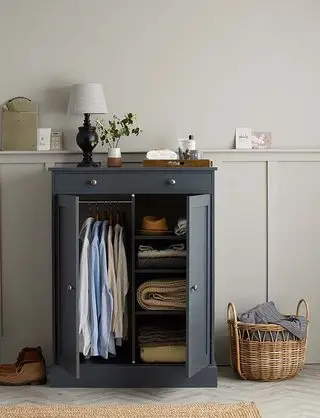Portland liten garderobe fra The Dormy House
