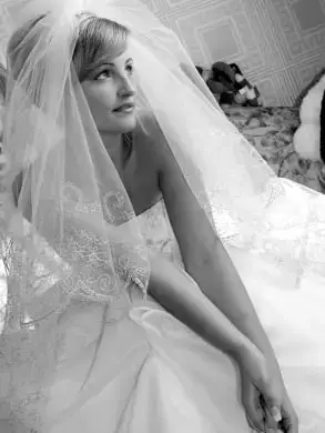 Drop din brudekjole ... eller lad være