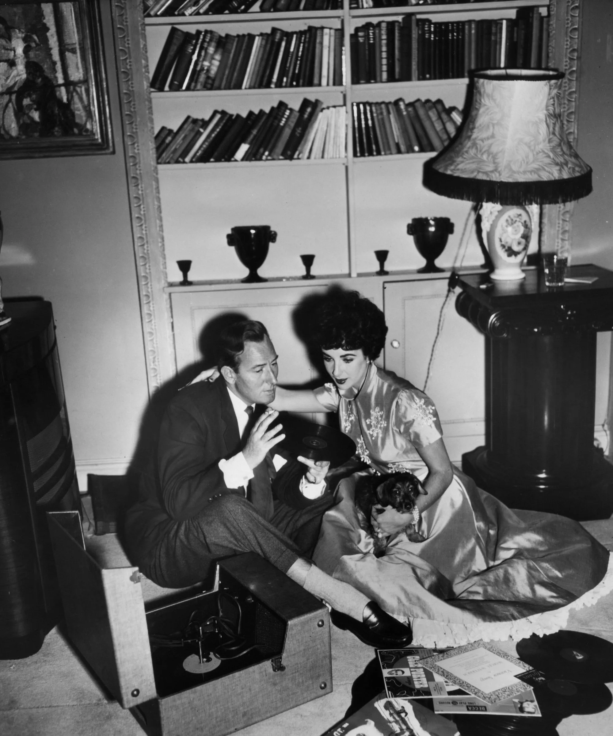 elizabeth taylors 50-talls stue' loading='lazy' title=