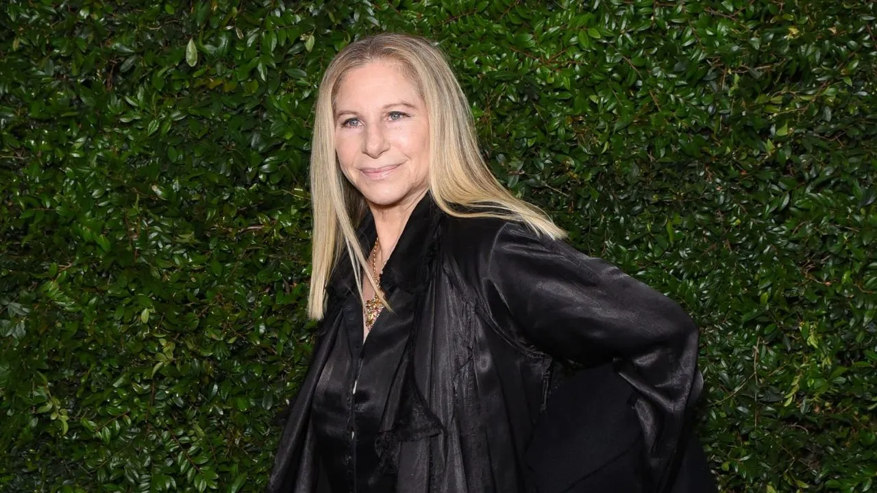 Barbra Streisand' loading='lazy' title=