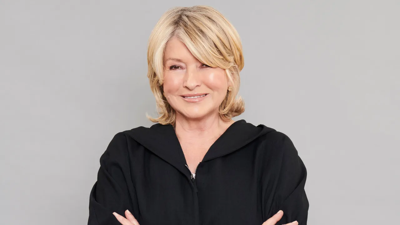 Martha Stewart' loading='lazy' title=