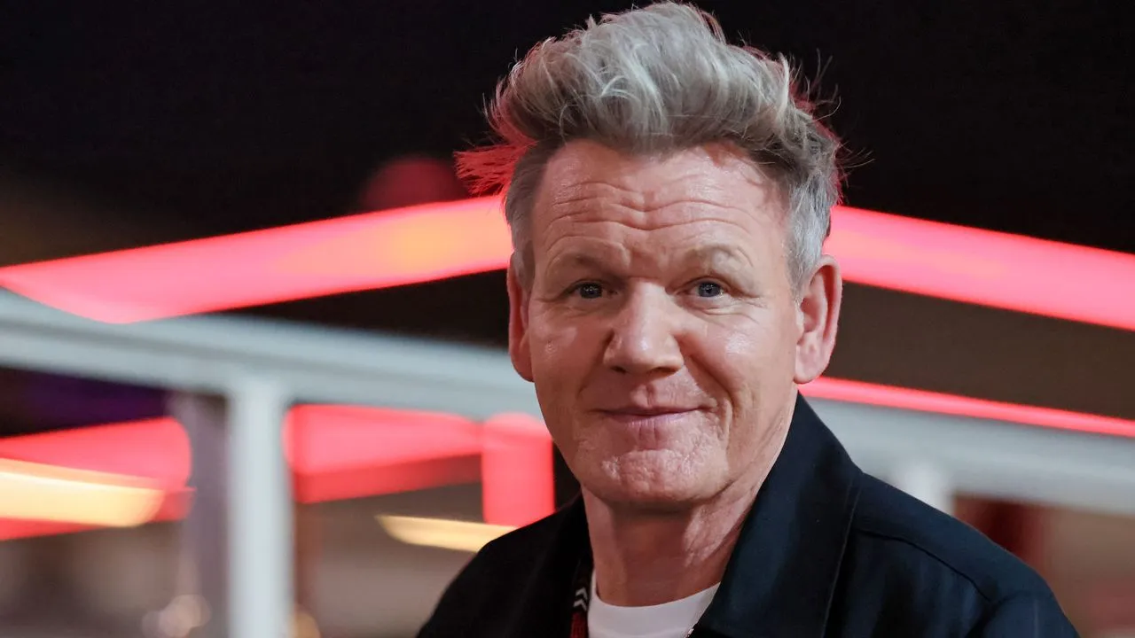 Gordon Ramsay durante il Gran Premio di F1 di Las Vegas sul circuito della Strip di Las Vegas il 23 2024 novembre a Las Vegas, Nevada.' loading='lazy' title=