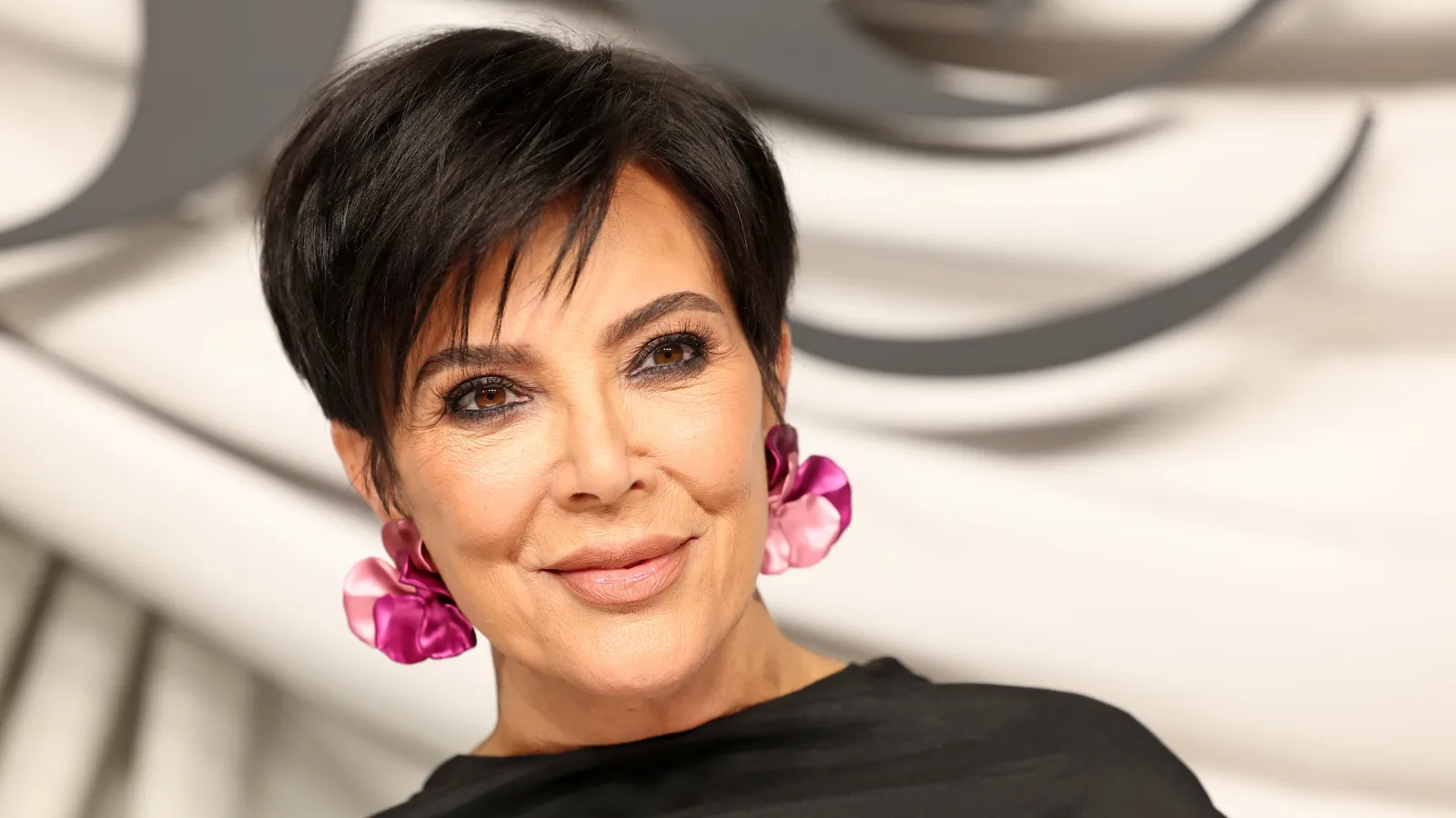 Kris Jenner' loading='lazy' title=
