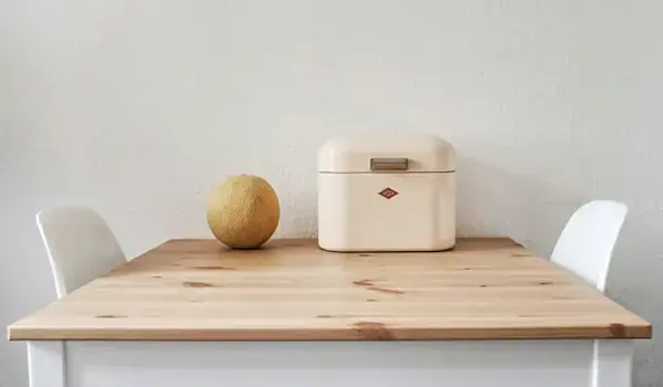 Sådan rydder du dit hjem med 12 små opgaver