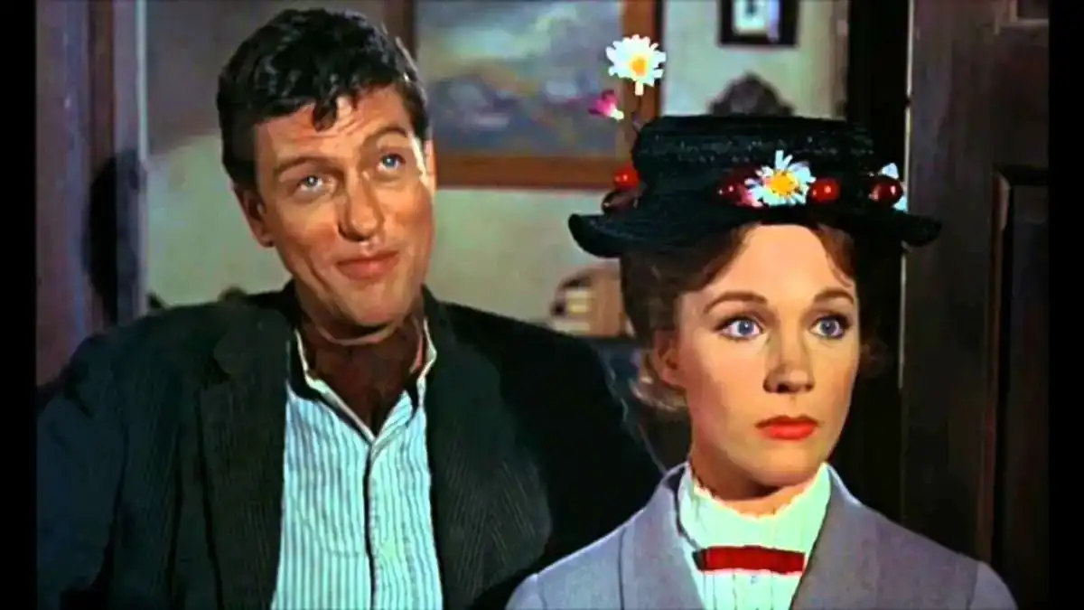 Mary Poppins Couple