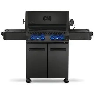 En Napoleon Phantom Prestige 500 RSIB grill