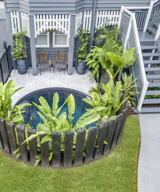 11 ideias de piscinas compactas que revitalizarão você e seu quintal
