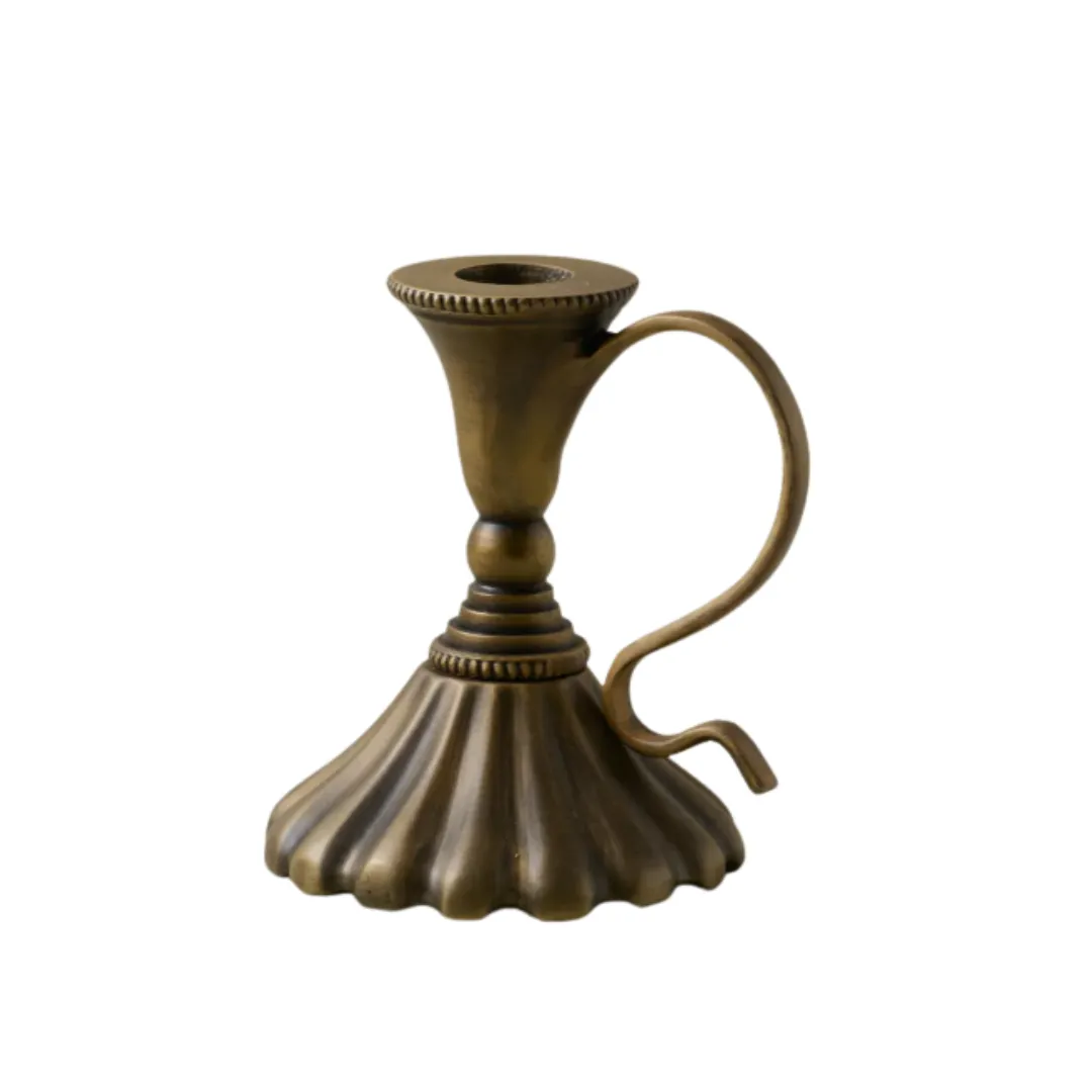 Porta cono Anna in ottone antico' loading='lazy' title=