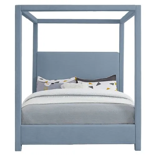 Dunwich Himmelbett aus massivem Holz und gepolstert' loading='lazy' title=