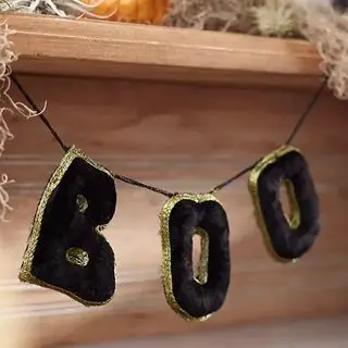 Guirlanda BOO da Anthropologie