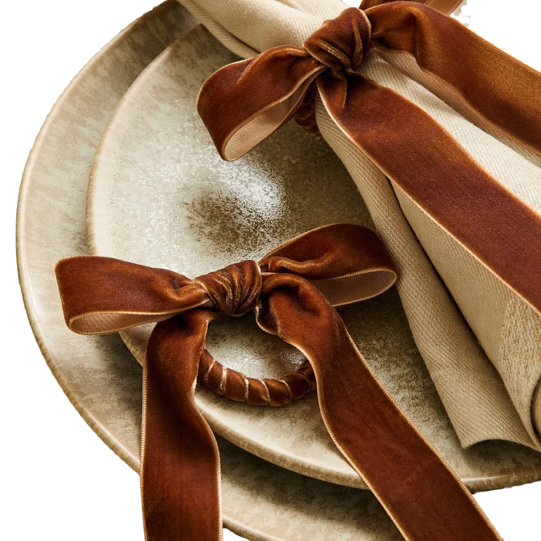 Serviettenring-Sets mit Samtschleife' loading='lazy' title=