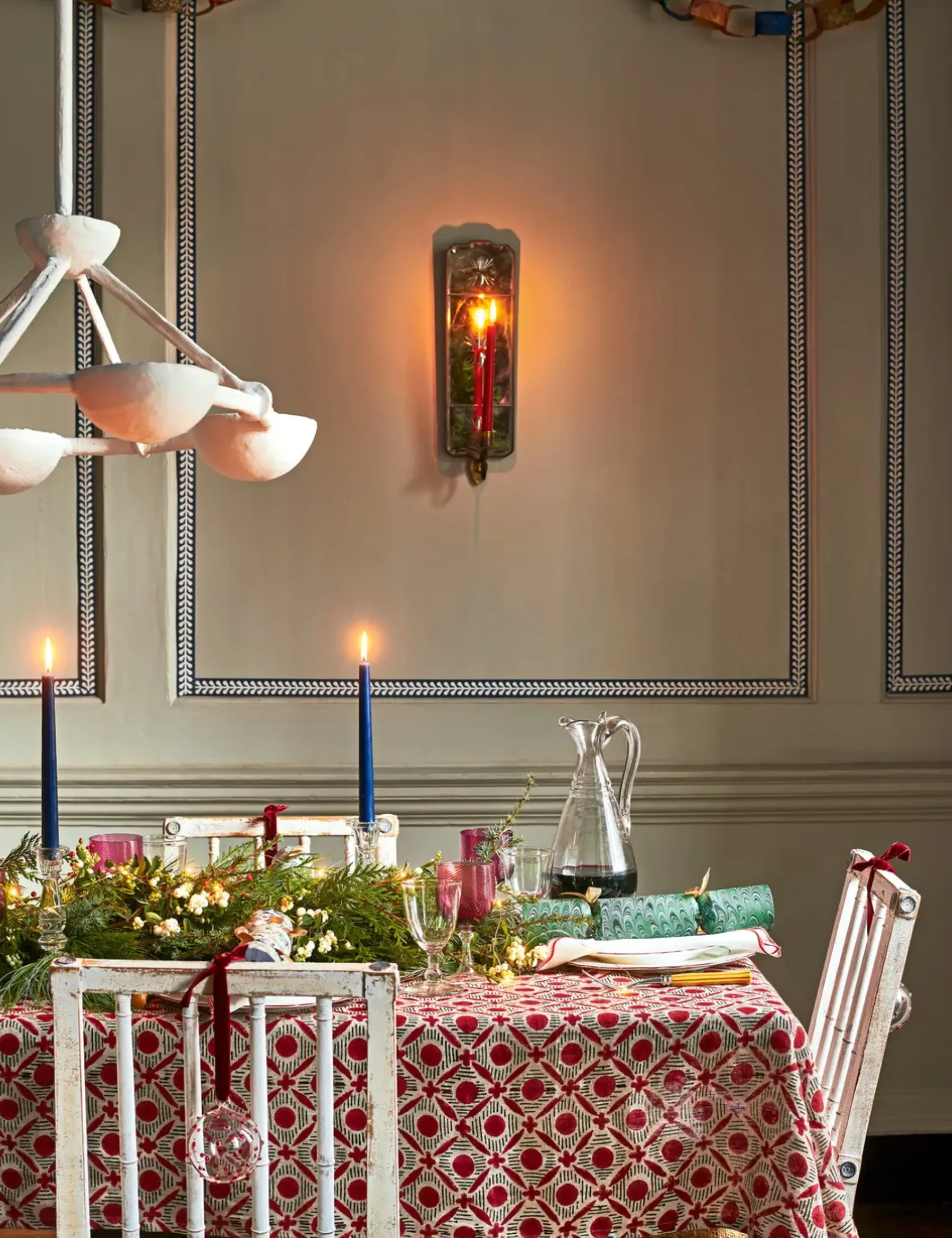 Thanksgiving-Tisch mit Kerzen' loading='lazy' title=