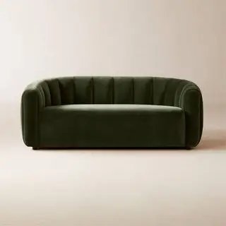 Sofá de terciopelo verde