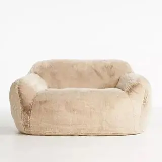 Sofá curvo de piel