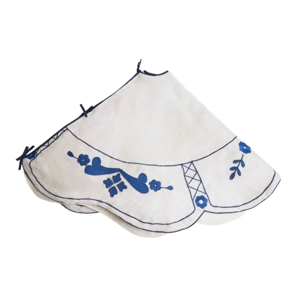 Niebieska spódnica w kształcie drzewa z haftowanym kwiatowym wzorem' loading='lazy' title=