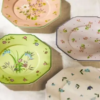 antropología platos florales de primavera