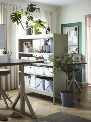Ikea IDÅSEN hylle på hjemmekontor