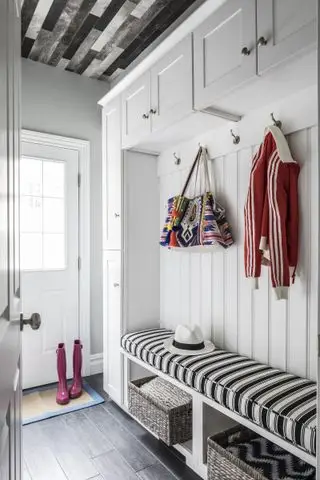 Mudroom-ideer – 34 tips og billeder til et superorganiseret rum