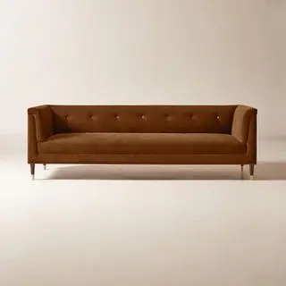 Sofá de terciopelo marrón CB2