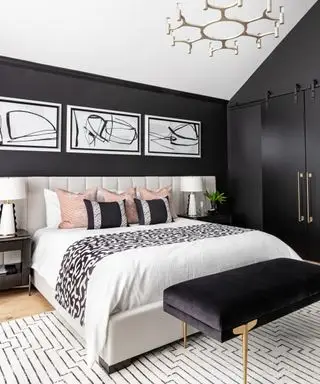 Quarto Art Déco com cabeceira canelada e detalhes em preto