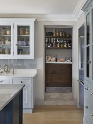 Walk-in pantry