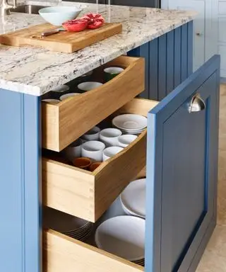 Organizza i cassetti della cucina