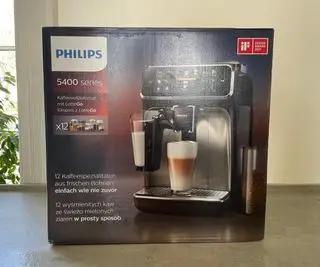 Philips 5400 Series Latteラテを作る