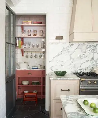 cozinha moderna com mármore